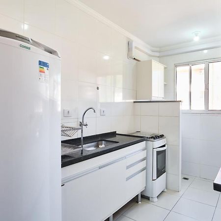 Apto 100 metros da praia para 08 pessoas com ar condicionado e W-fi Ubatuba Exterior foto