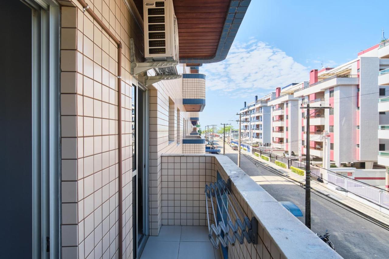 Apto 100 metros da praia para 08 pessoas com ar condicionado e W-fi Ubatuba Exterior foto