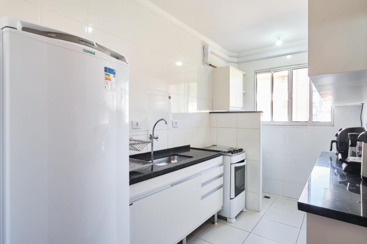 Apto 100 metros da praia para 08 pessoas com ar condicionado e W-fi Ubatuba Exterior foto